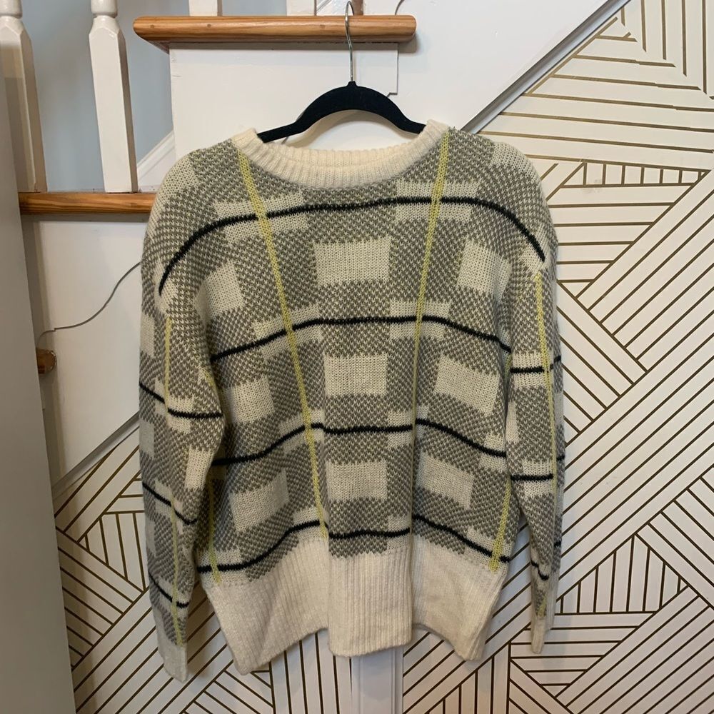 Vintage Style Scoop Neck Sweater - Picture 3 of 6